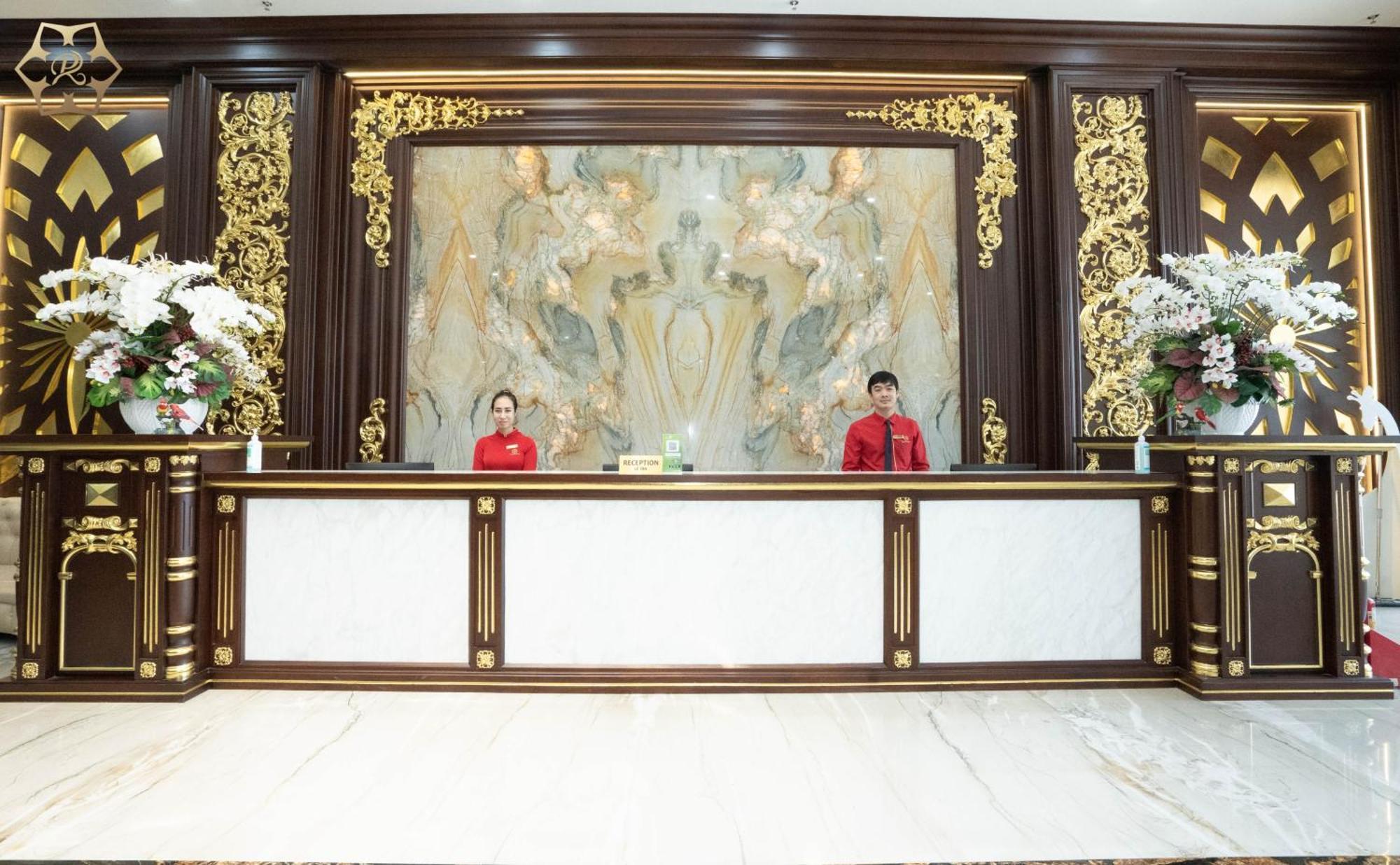 Cua Dong Luxury Hotel Vinh Exterior foto