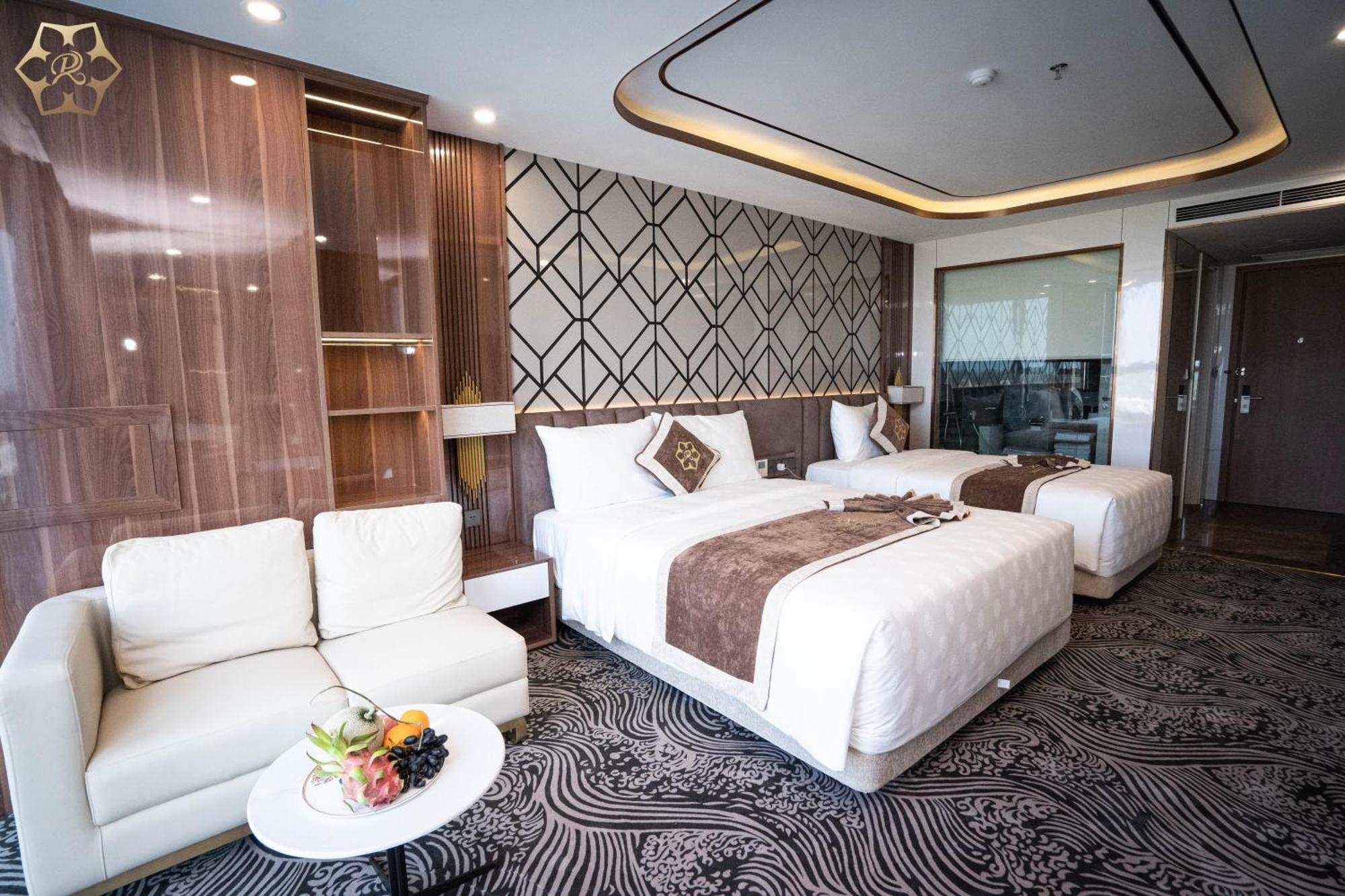 Cua Dong Luxury Hotel Vinh Exterior foto